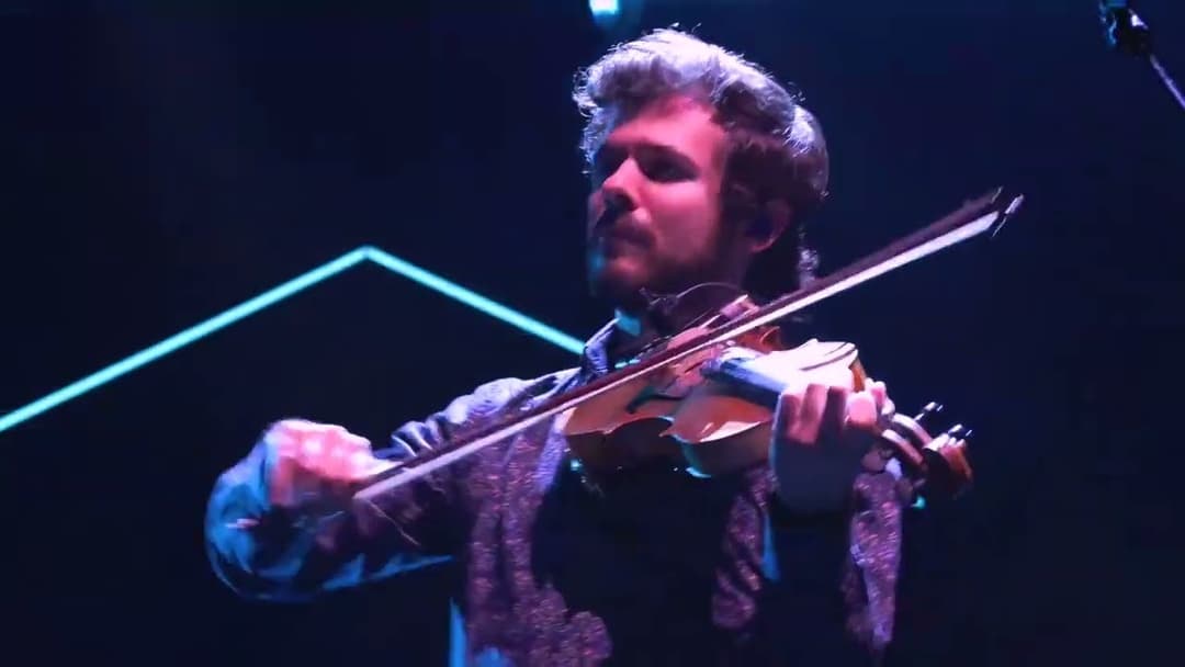 Billy Strings - Highway Hypnosis (Live at Pine Knob Music Theatre, Clarkston, MI 6/16/23) Thumbnail