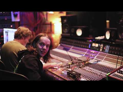 Billy Strings - "Running" Studio Footage Thumbnail