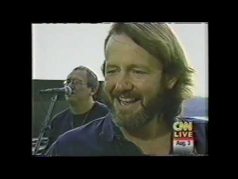 Live on the CNN Rooftop (1998) Thumbnail