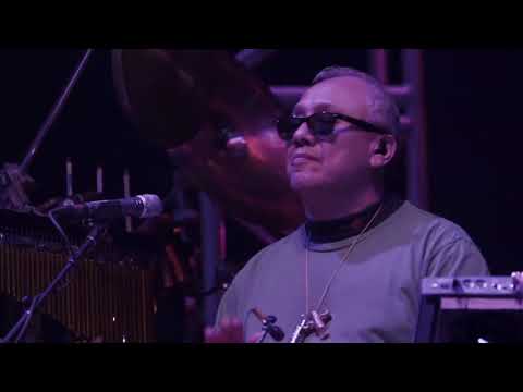 Greta (Live in Athens, GA) Thumbnail