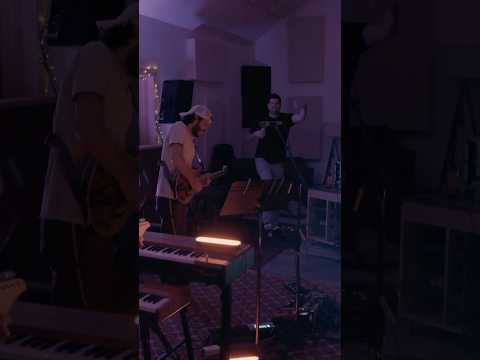 Chateau Sessions pt III drops tonight at 9pm est ⚡️ Thumbnail