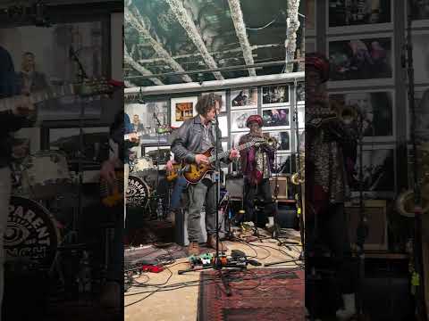 Impromptu “Hey Jude” with the Sun Ra Arkestra horns 🥲 Thumbnail