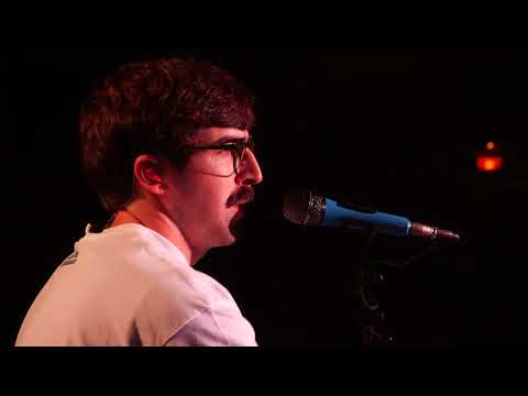 Goose - 3/11/23 The Capitol Theatre, Port Chester, NY (Full Show) [4K] Thumbnail