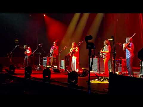 Billy Strings - Turmoil & Tinfoil - Live - MCA, Melbourne - 15/07/25 Thumbnail