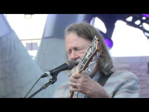 Henry Parsons Died (Live at Red Rocks) Thumbnail