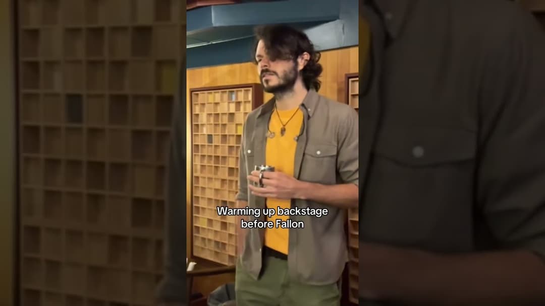 Rehearsing “Madalena” before premiering the song on Fallon #newmusic #backstage Thumbnail