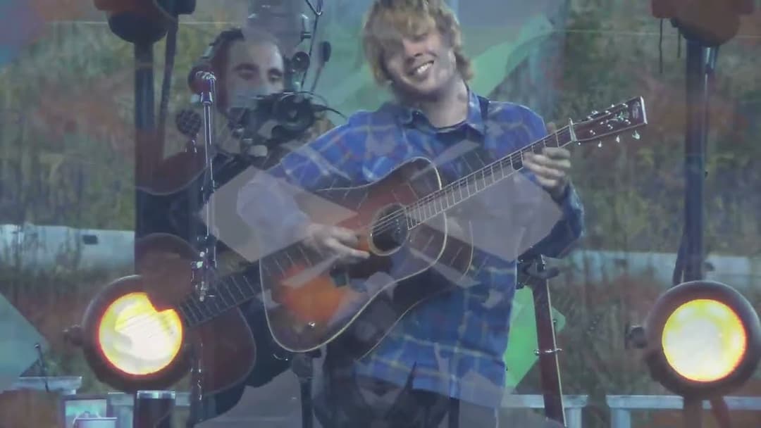 Billy Strings - Renewal 2021 - Full Performance (Saturday) Thumbnail