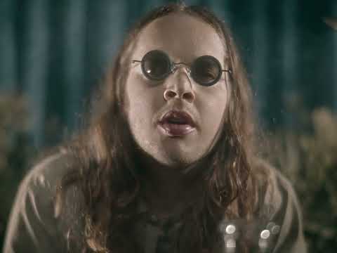 Billy Strings - MORBUD4ME (Official Music Video) Thumbnail
