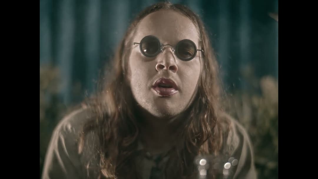 Billy Strings - MORBUD4ME (Official Music Video) Thumbnail