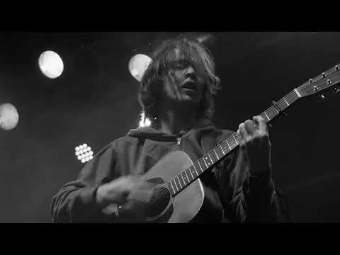 Billy Strings - While I'm Waiting Here | Live from the Mishawaka Amphitheatre Thumbnail