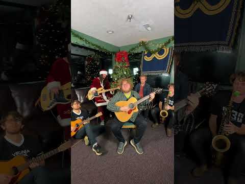 “Aged White Cheddar” but it’s a holiday acoustic take! #americana #folk #jamrock #guitar Thumbnail