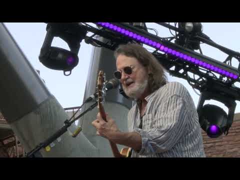 Thought Sausage (Live at Red Rocks) Thumbnail