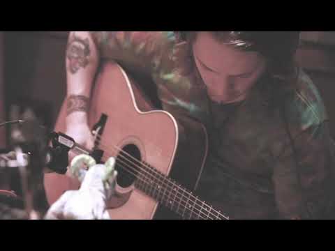 "Guitar Peace" - Billy Strings Thumbnail