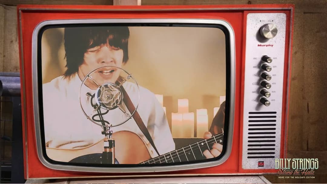 Billy Strings - String The Halls: "Will You Be Loving Another Man?" Thumbnail