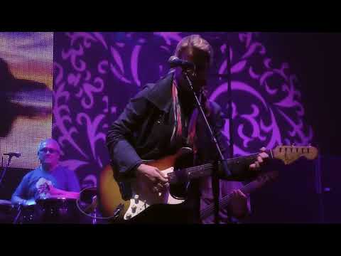 Dark End of the Street (6/20/2014 Chicago, IL) Thumbnail