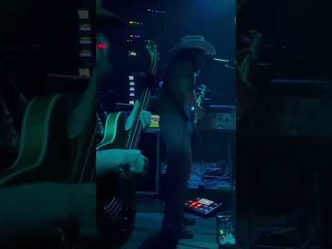Yeehaw, Aspen! Thank you for the love. #danieldonato #cosmiccountry #livemusic #shorts Thumbnail