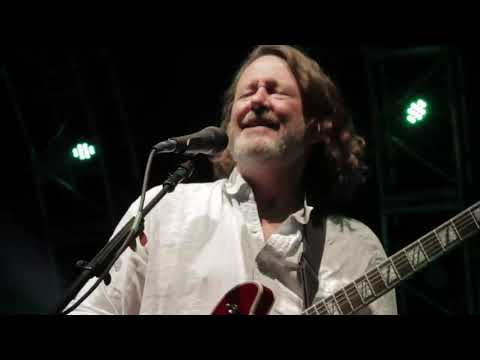 Papa's Home (Live in Wyoming) Thumbnail