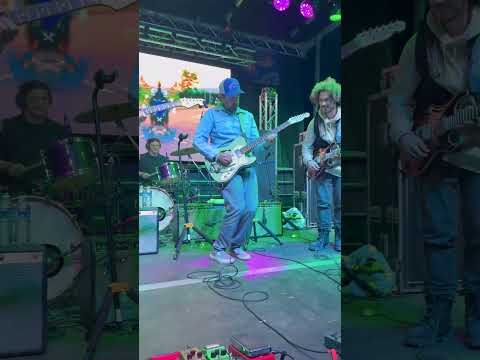 And that’s a wrap on Fall Tour 🎬 Huge thanks to @moeperiod for helping us close it out 💥 #DogPound🐶 Thumbnail
