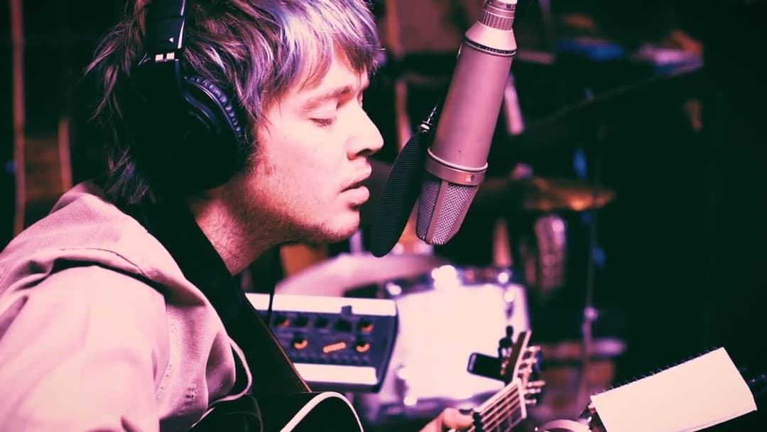 Billy Strings & Fences - Globe (Official Music Video) Thumbnail