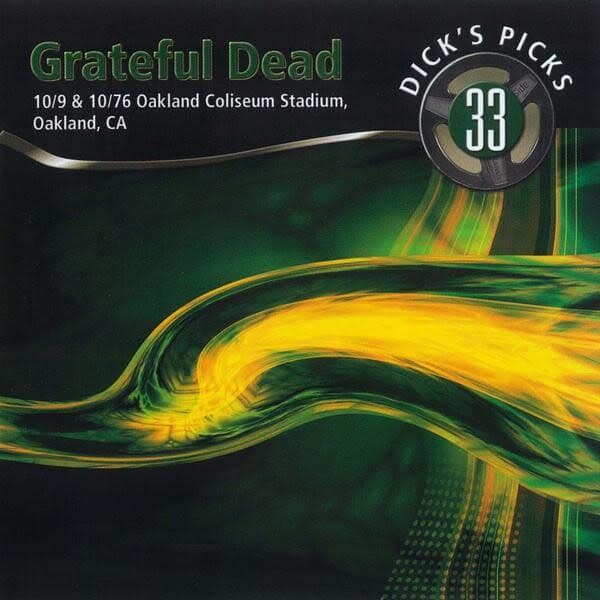 Grateful Dead at Oakland-Alameda County Coliseum Stadium – October 10, 1976 setlist